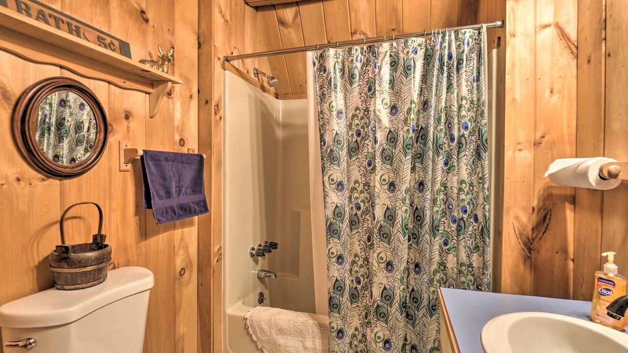 Photo of Bathroom in Eidelweiss Village