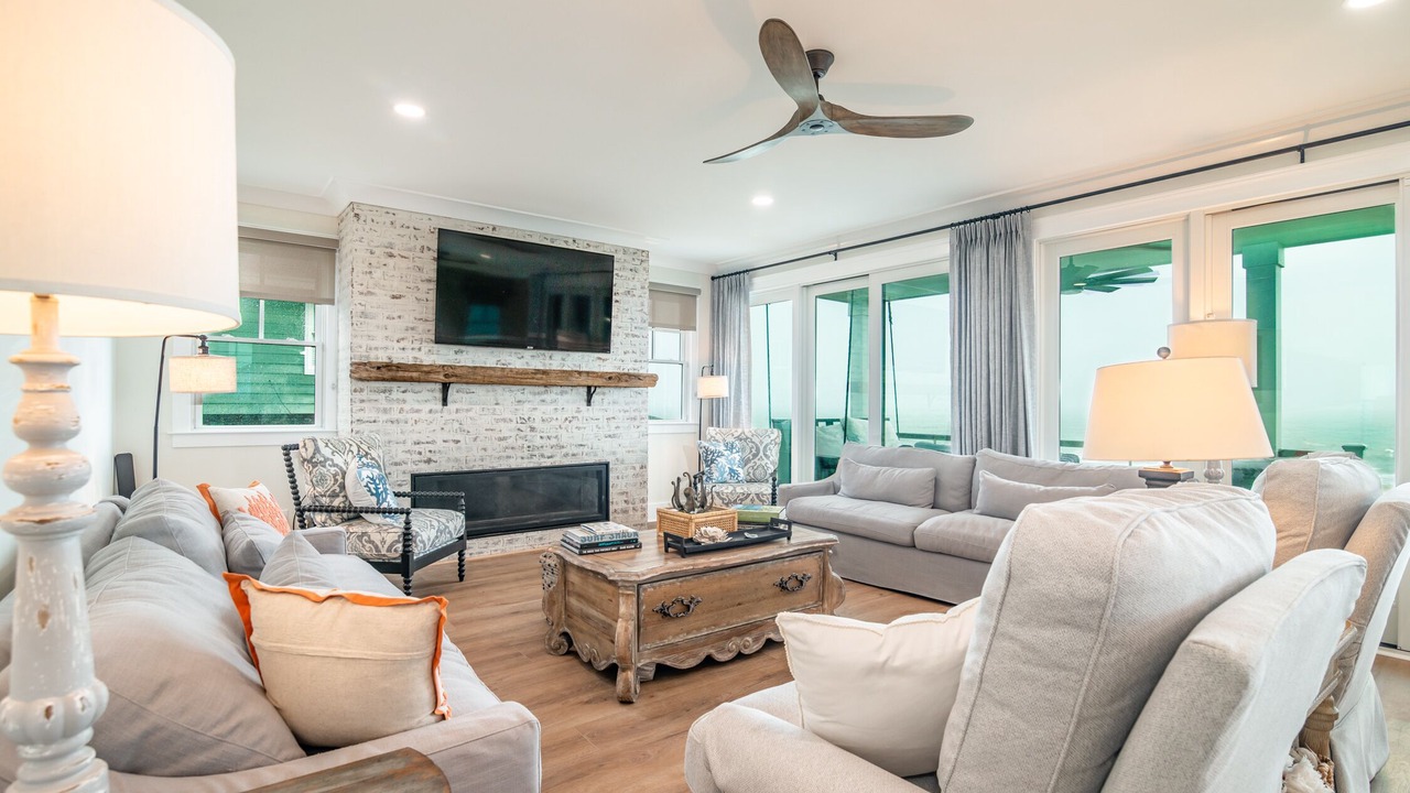 Photo of Livingroom in Pawleys Island