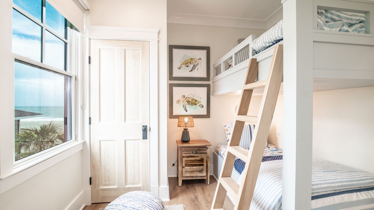 Photo of Bedroom in Pawleys Island