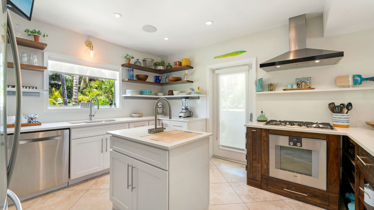 Photo of Kitchen in West Bay