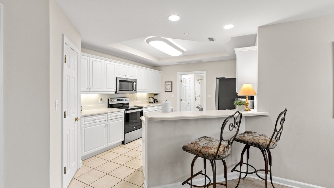 Photo of Kitchen in Arcadian Shores