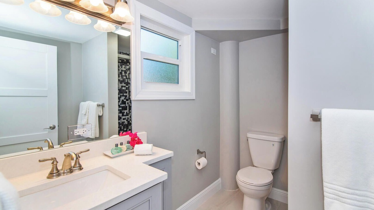 Photo of Bathroom in East End