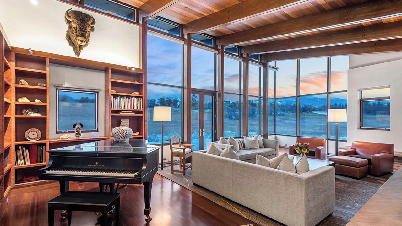 Photo of Bedroom in Red Mountain