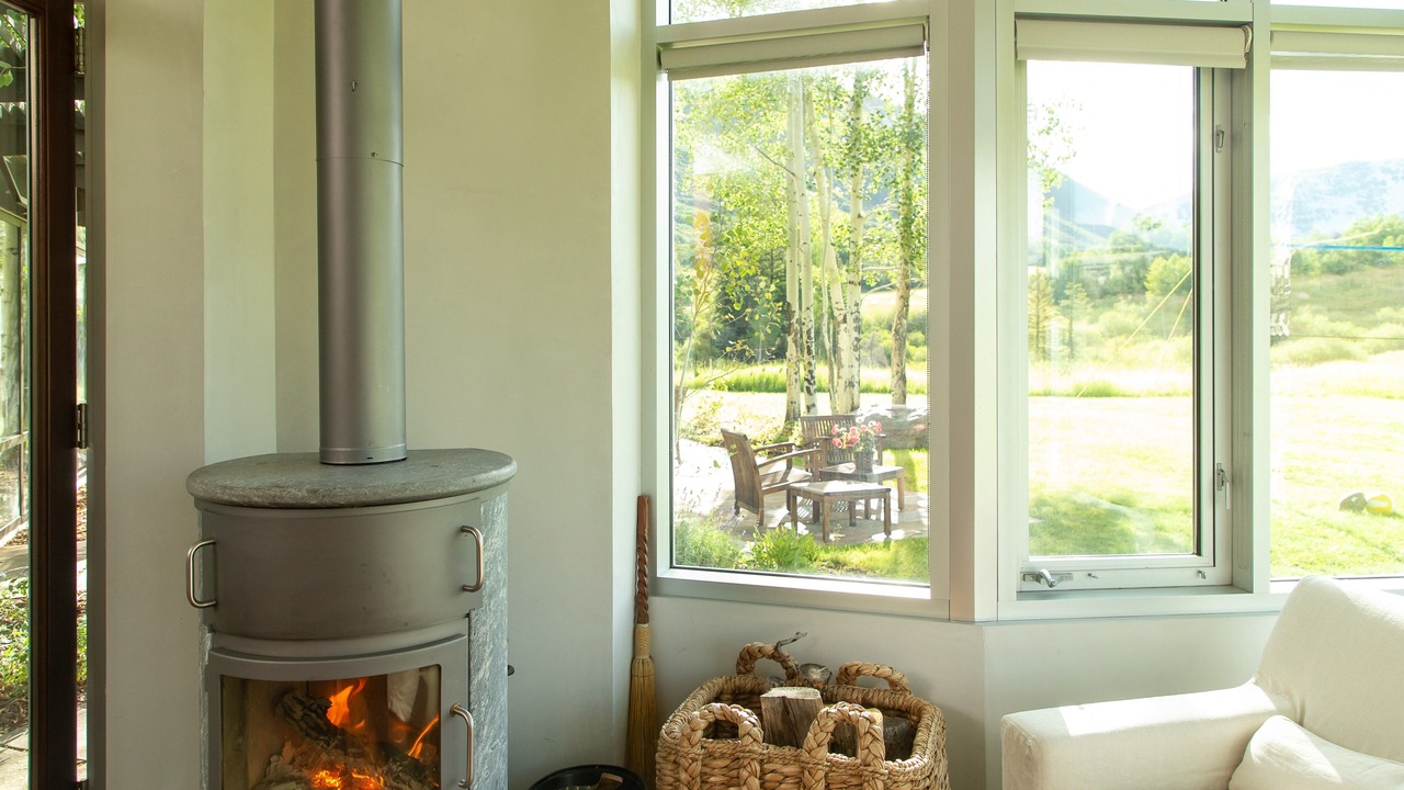 Photo of Livingroom in Red Mountain