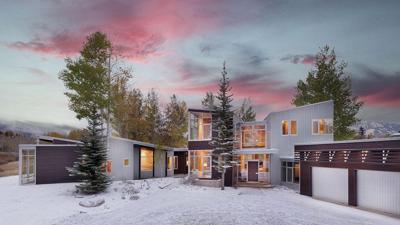 Photo of Outdoor in Red Mountain