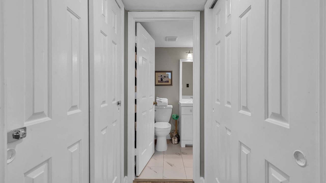 Photo of Bathroom in Garden City