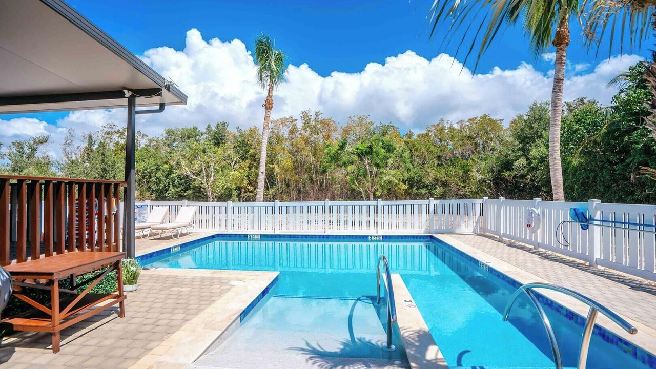 Photo of Outdoor in Breakers