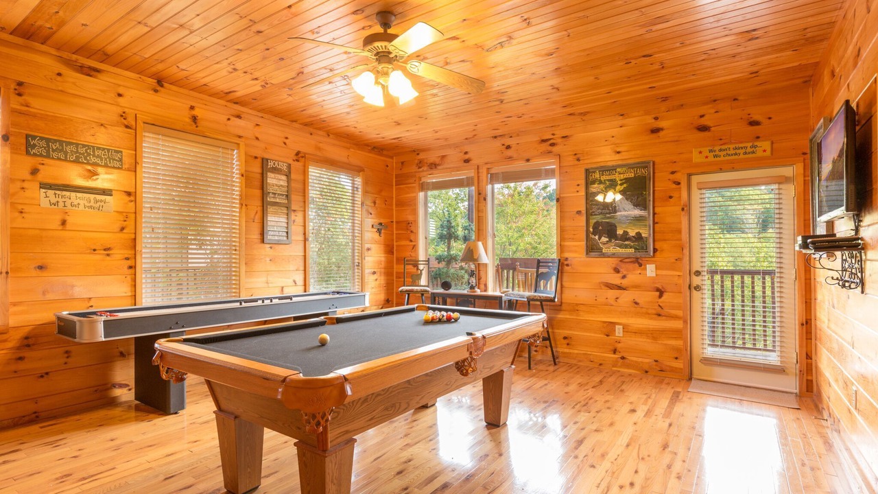 Photo of Bedroom in Chalet Village
