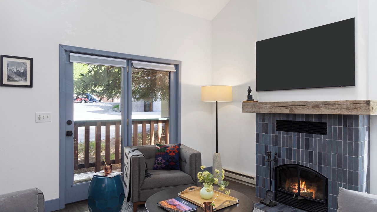 Photo of Livingroom in Jackson