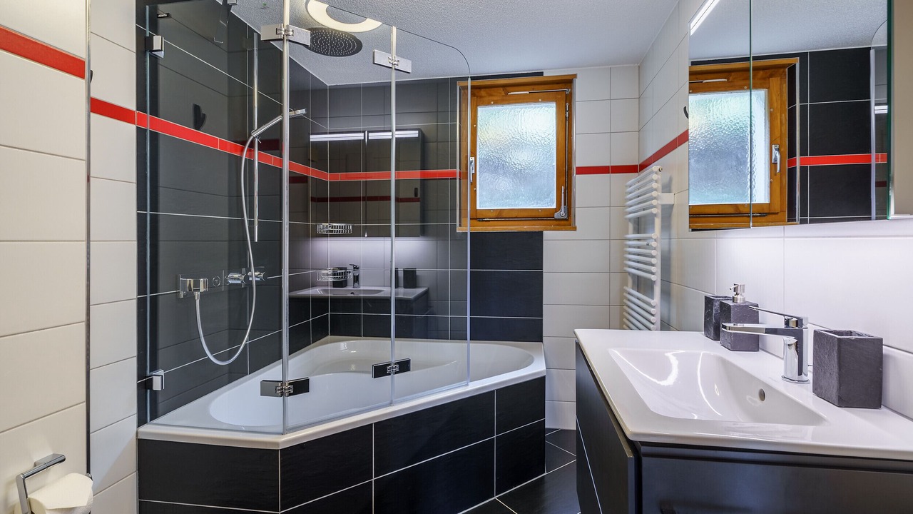 Photo of Bathroom in Wengen