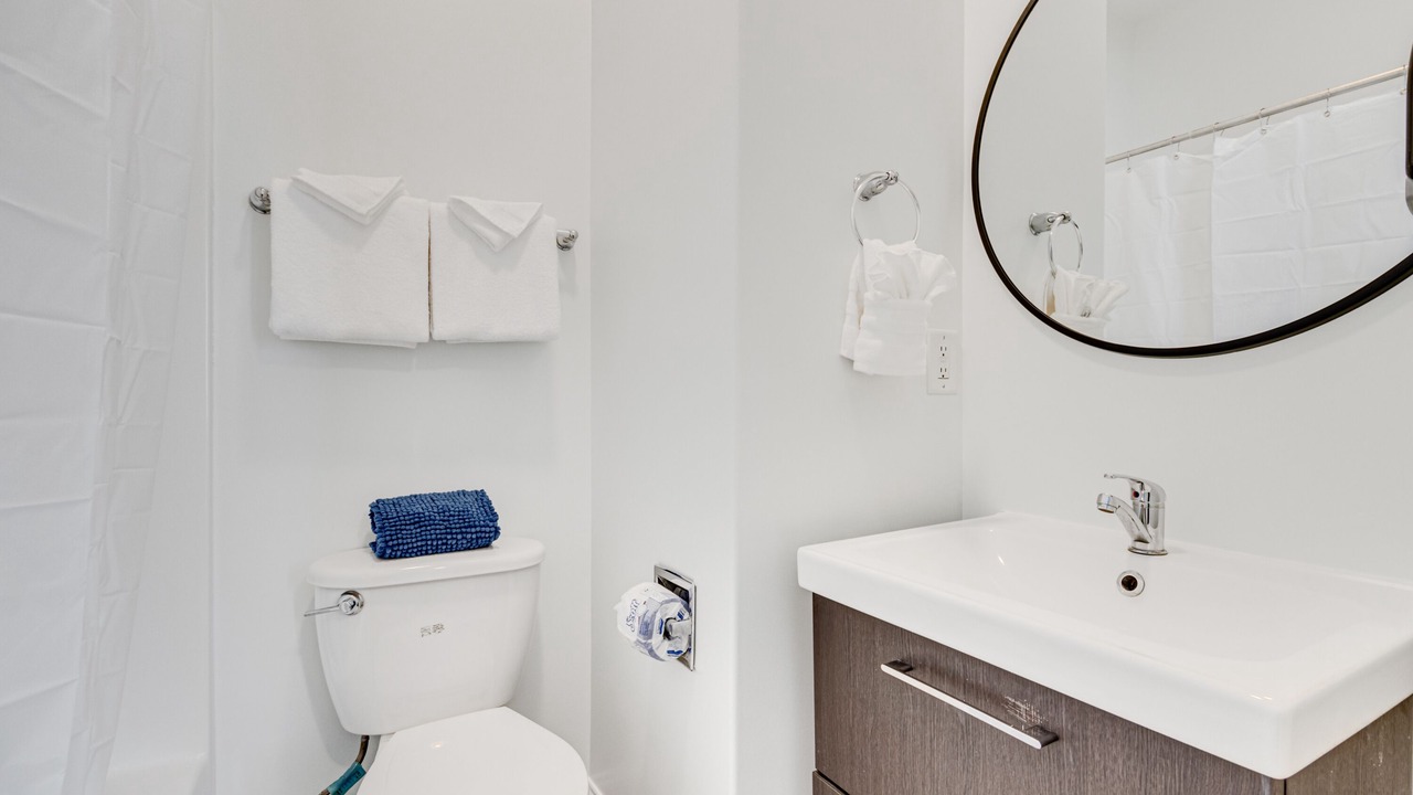Photo of Bathroom in Cherry Grove Beach