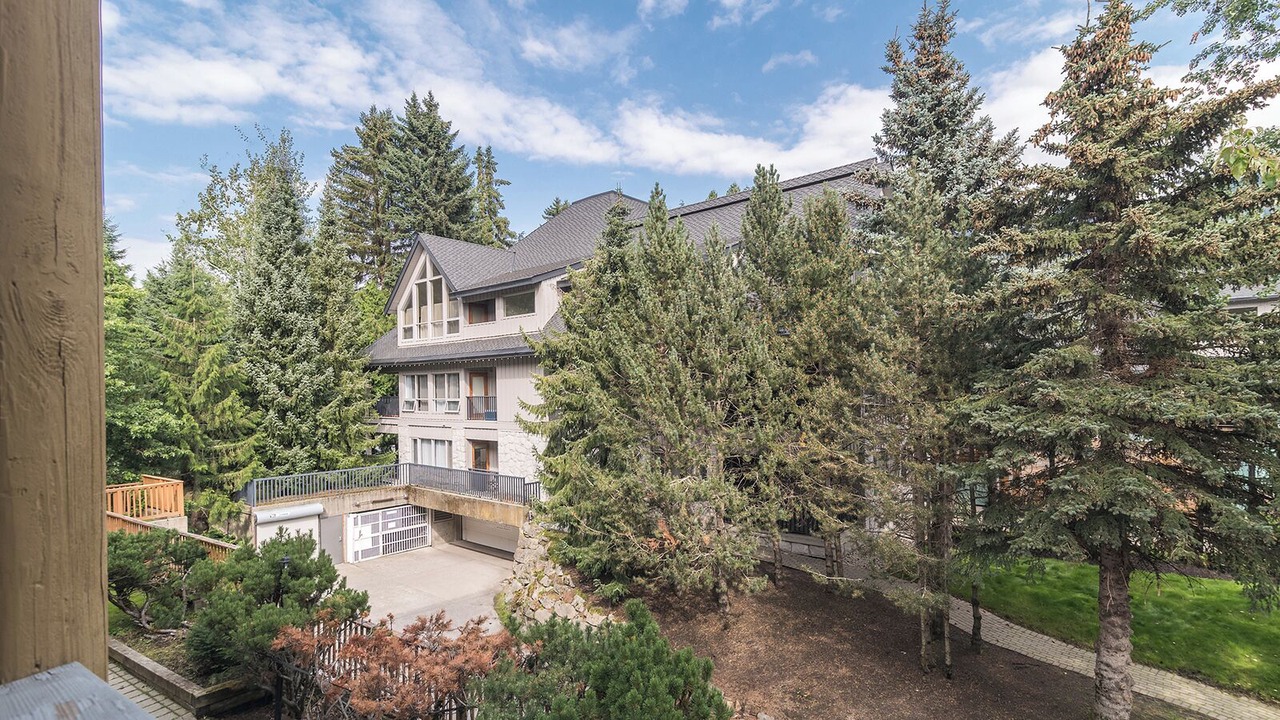 Photo of Outdoor in Whistler Cay Heights