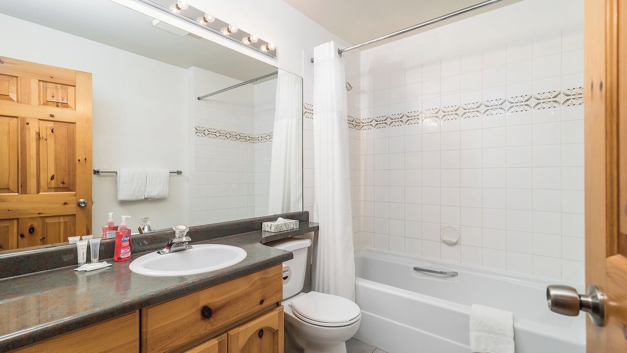 Photo of Bathroom in Whistler Cay Heights