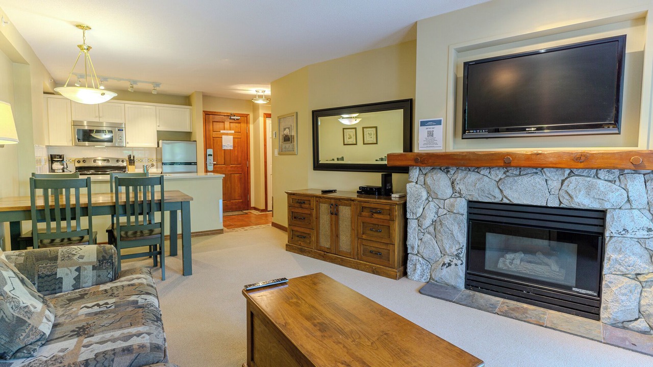 Photo of Livingroom in Upper Village