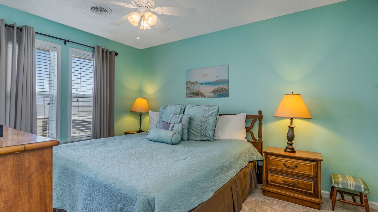 Photo of Bedroom in Cherry Grove Beach
