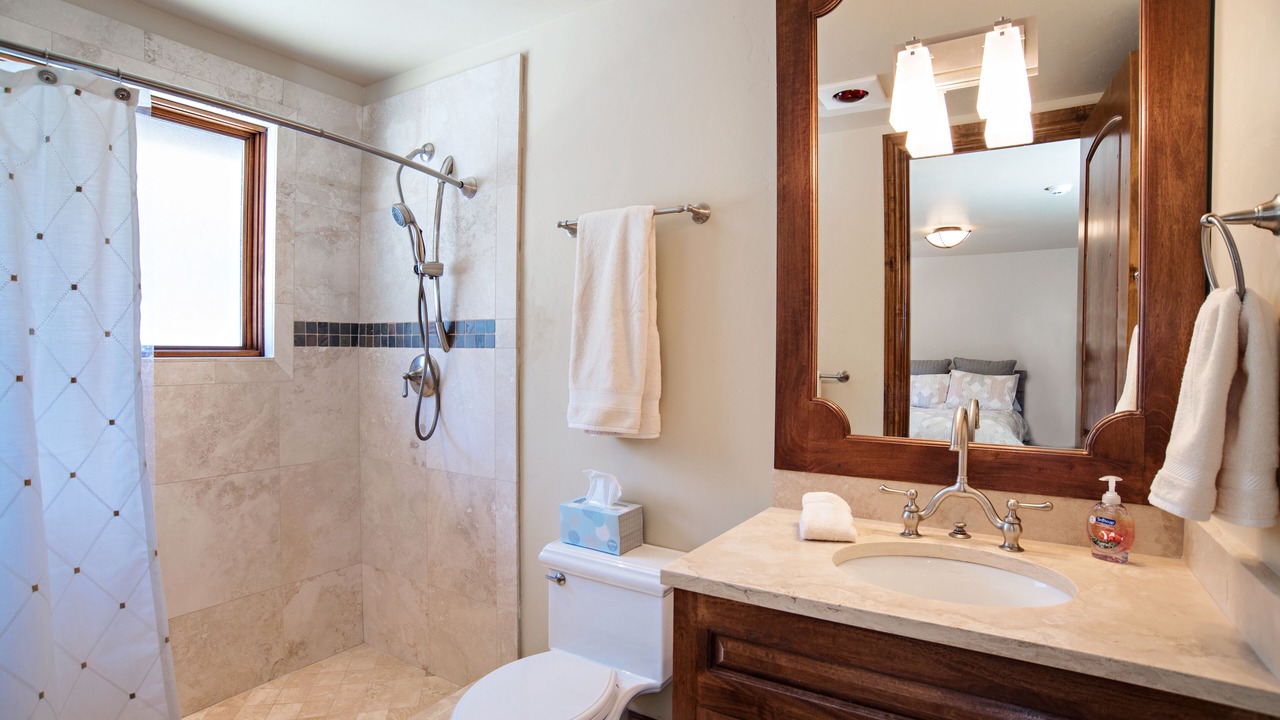 Photo of Bathroom in Carbondale