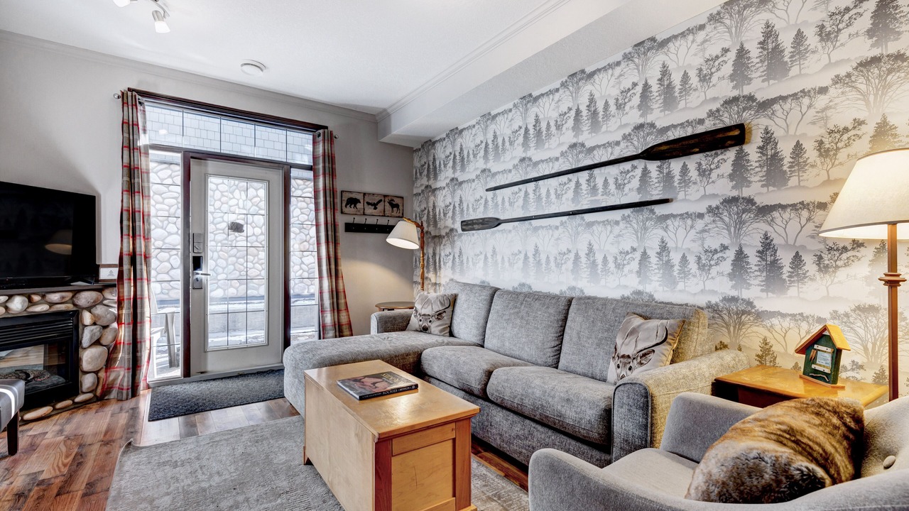 Photo of Livingroom in Canmore