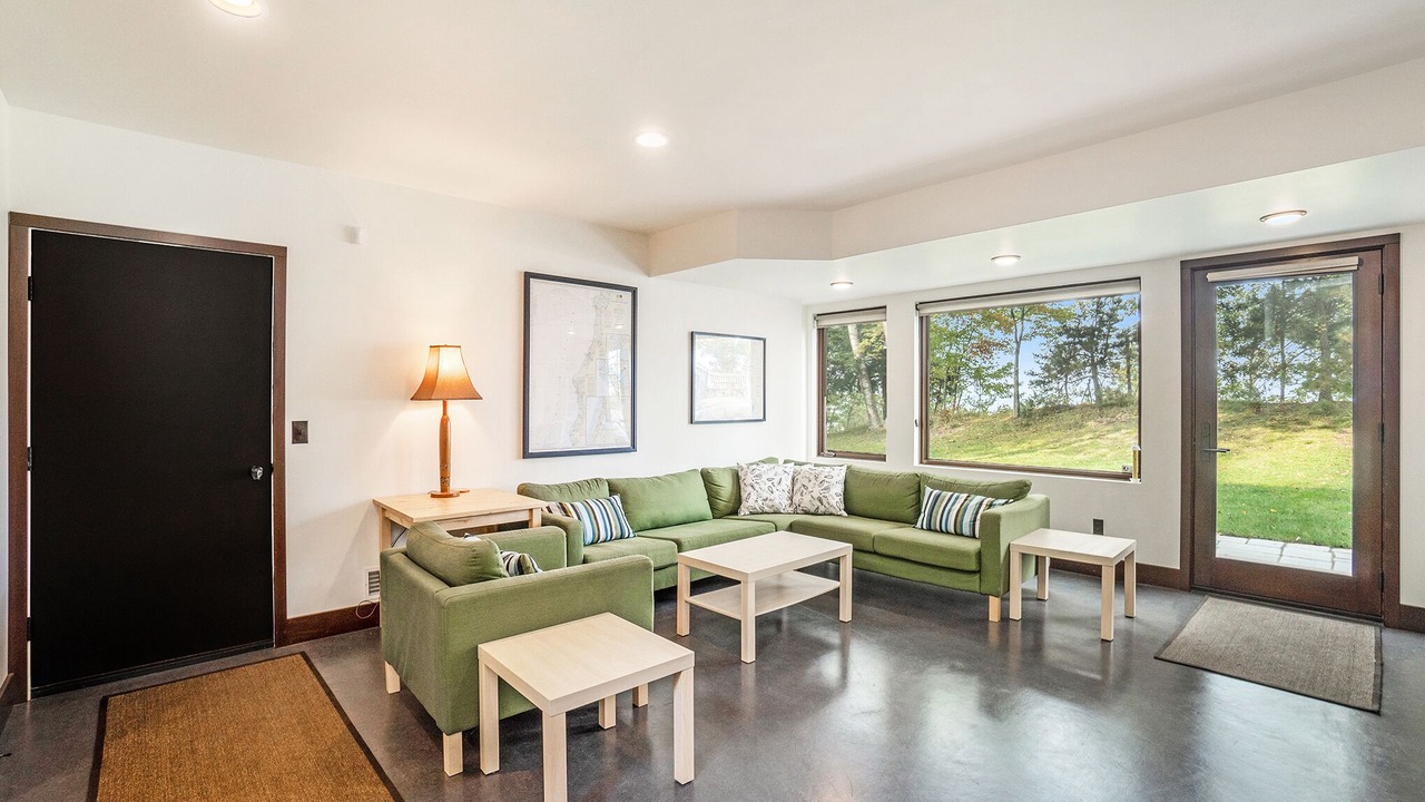 Photo of Livingroom in Manistee
