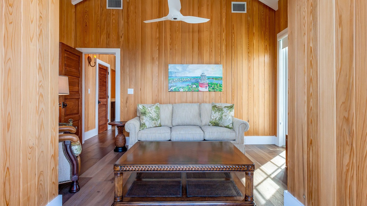 Photo of Livingroom in Hope Town