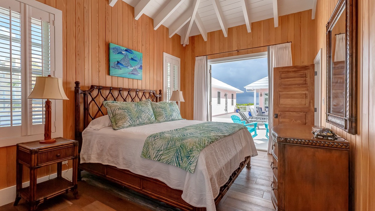 Photo of Bedroom in Hope Town