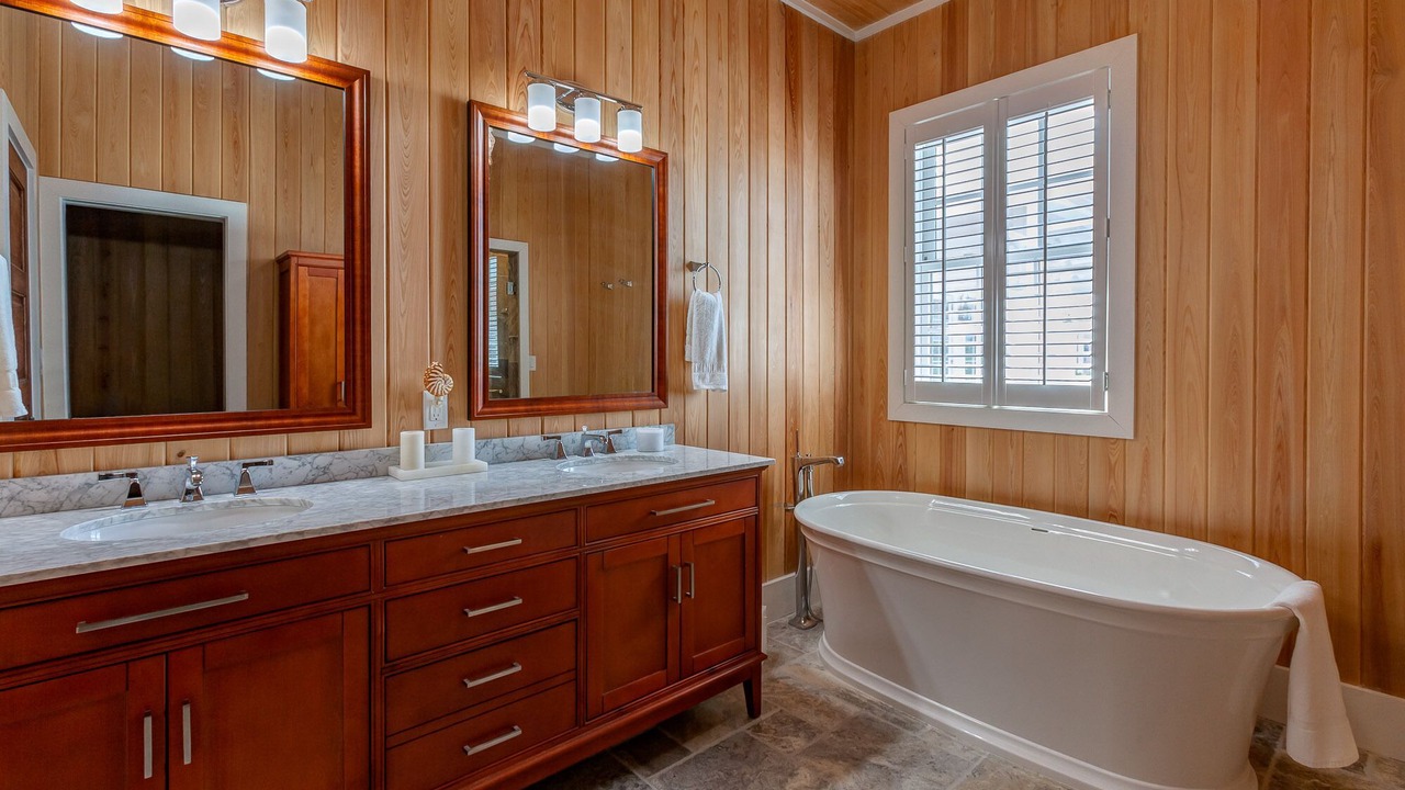 Photo of Bathroom in Hope Town