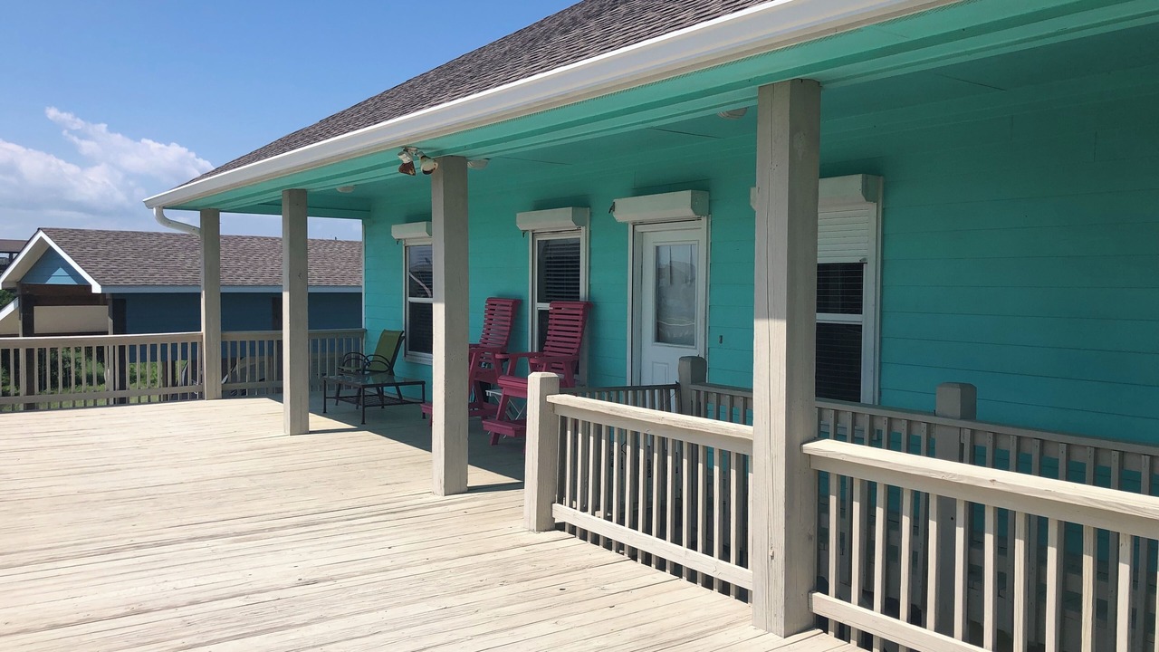 Photo of Patio Balcony in Crystal Beach