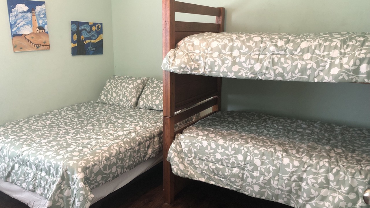 Photo of Bedroom in Crystal Beach