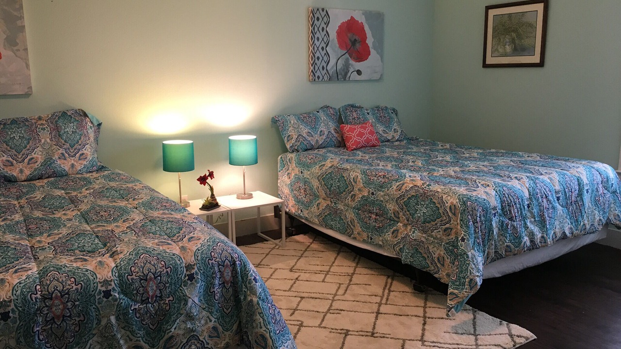 Photo of Bedroom in Crystal Beach