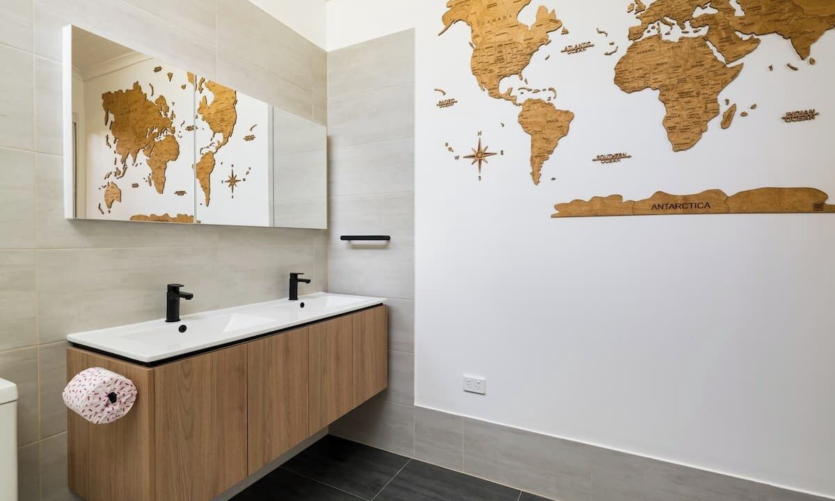 Photo of Bathroom in The Basin