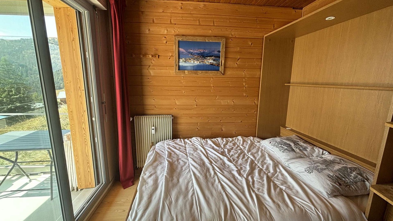 Photo of Bedroom in Viel-Alpe