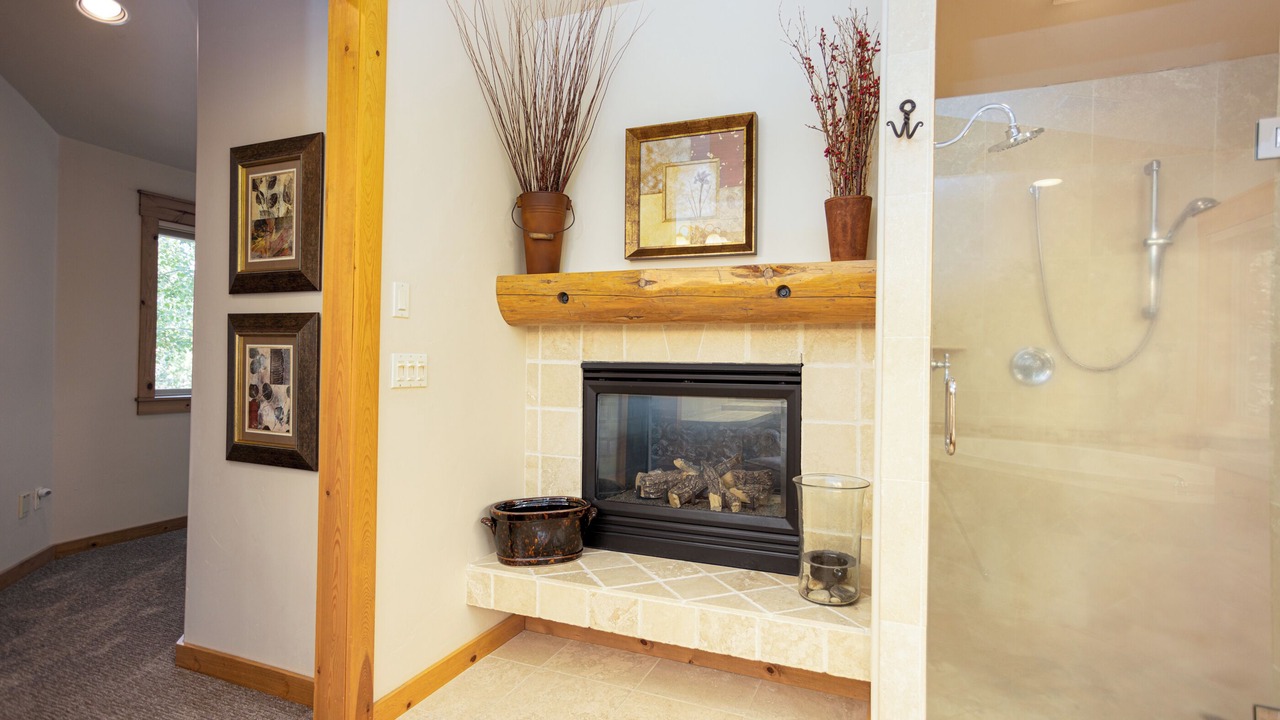 Photo of Bathroom in Sunriver