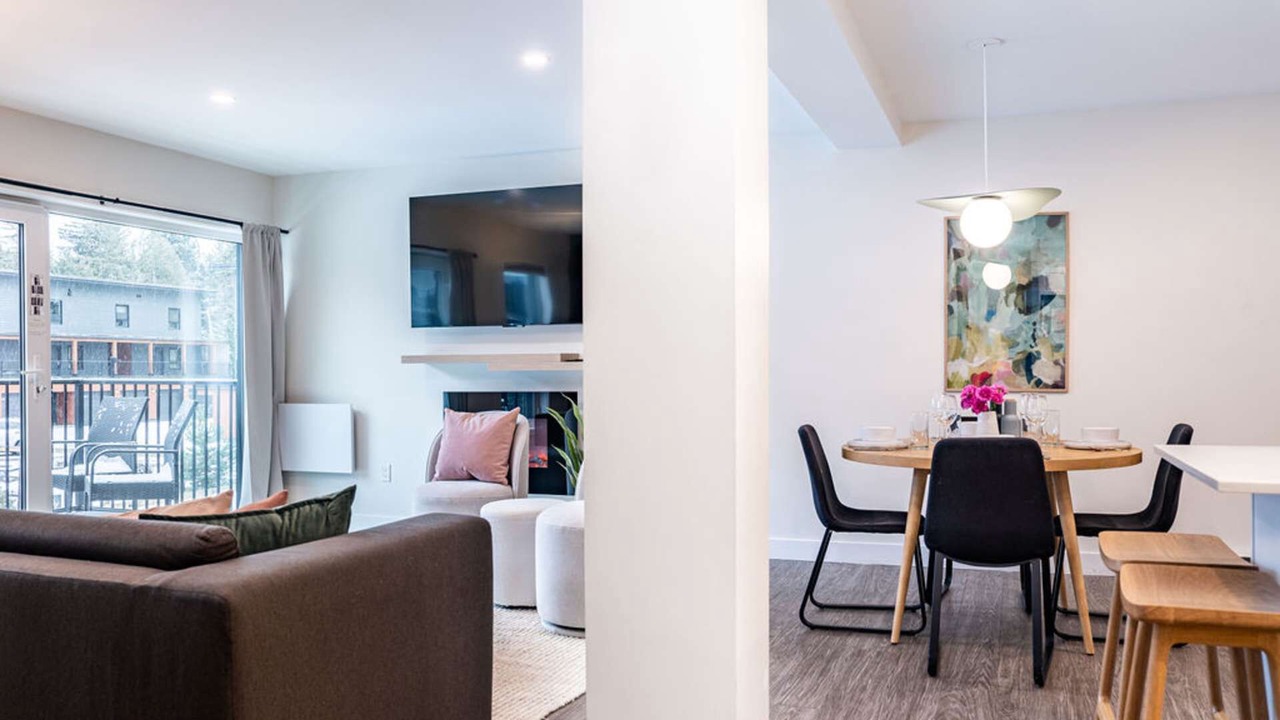 Photo of Livingroom in Revelstoke