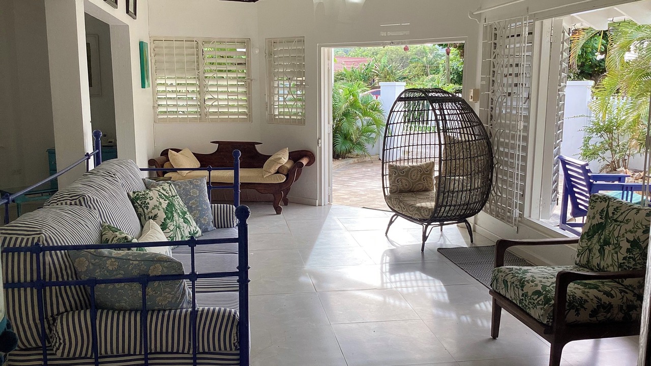 Photo of Livingroom in Silver Sands