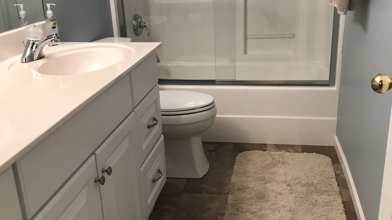 Photo of Bathroom in Camdenton