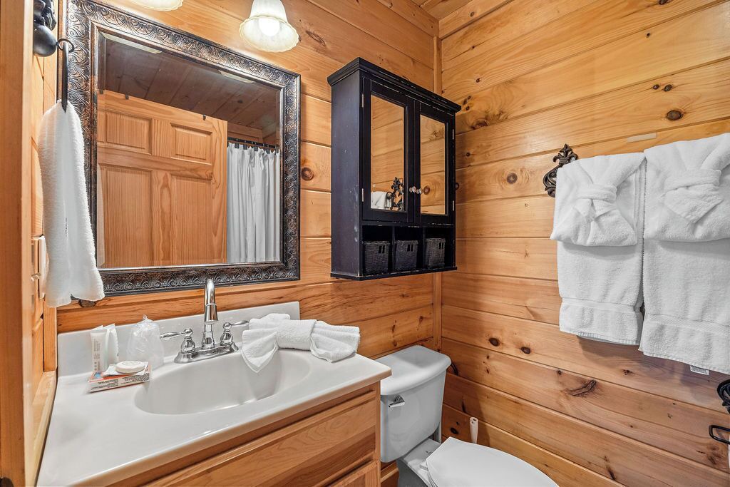 Photo of Bathroom in Sevierville