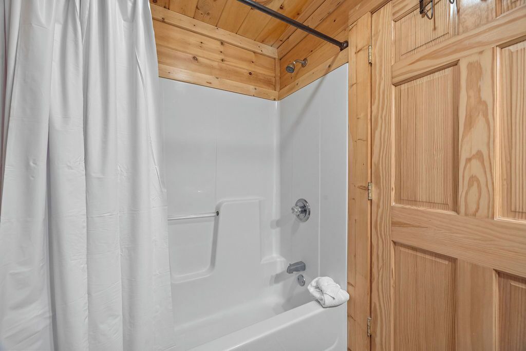 Photo of Bathroom in Sevierville
