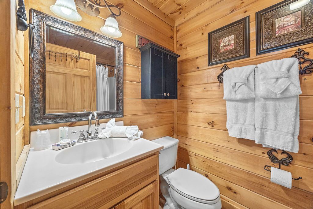 Photo of Bathroom in Sevierville