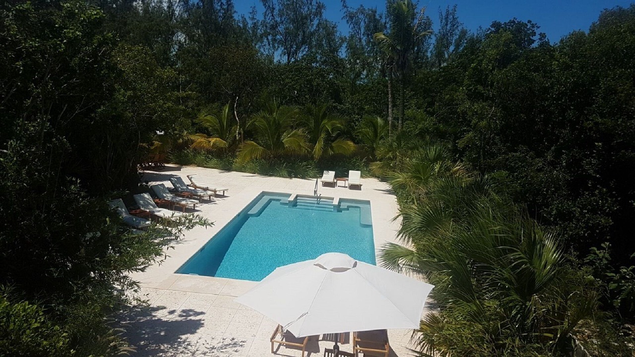 Photo of Outdoor in Dunmore Town