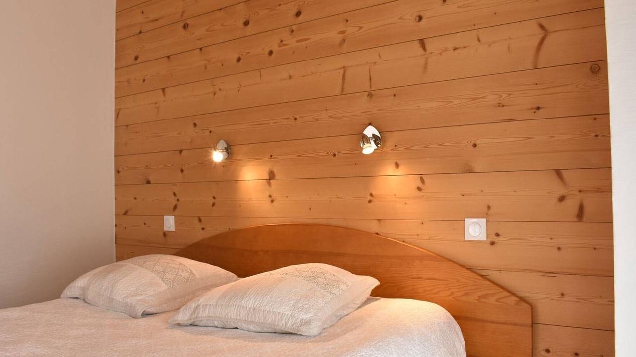 Photo of Bedroom in Meribel Centre