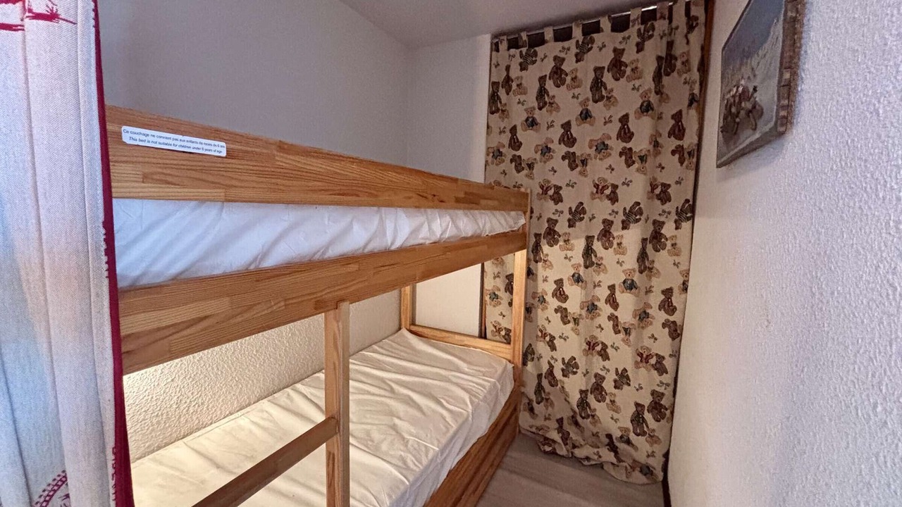 Photo of Bedroom in Eclose-Est