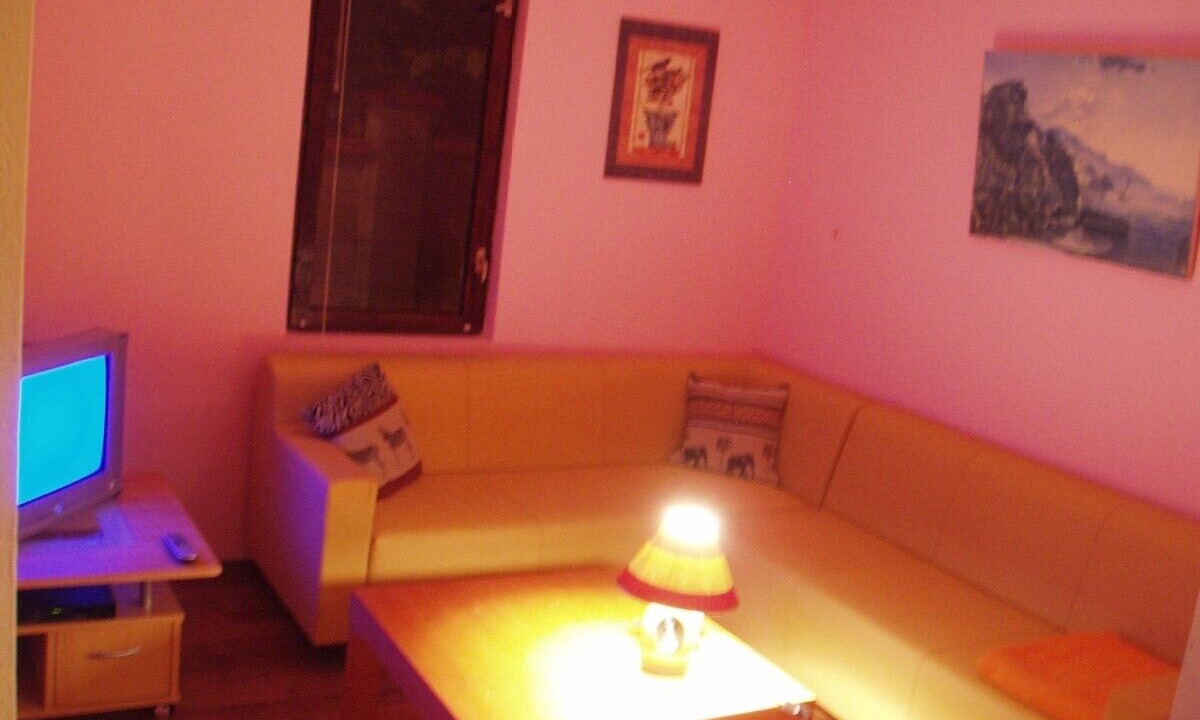 Photo of Livingroom in Fish Fish