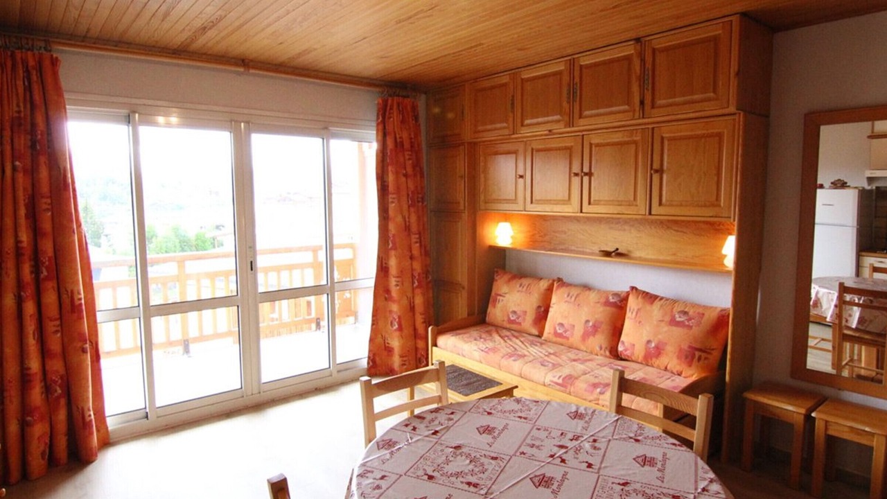Photo of Livingroom in Jeux