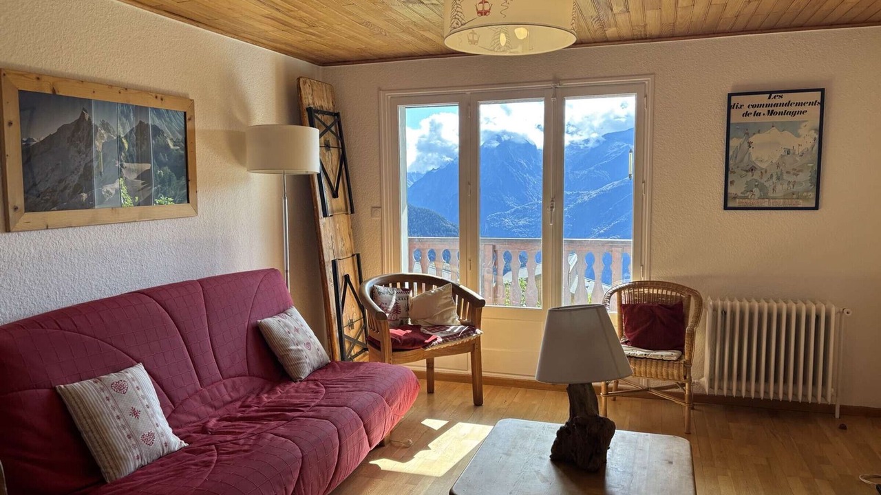 Photo of Livingroom in Viel-Alpe
