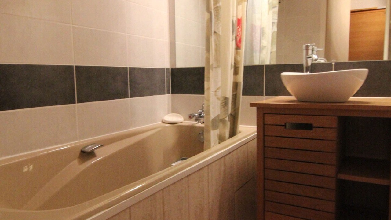 Photo of Bathroom in Viel-Alpe