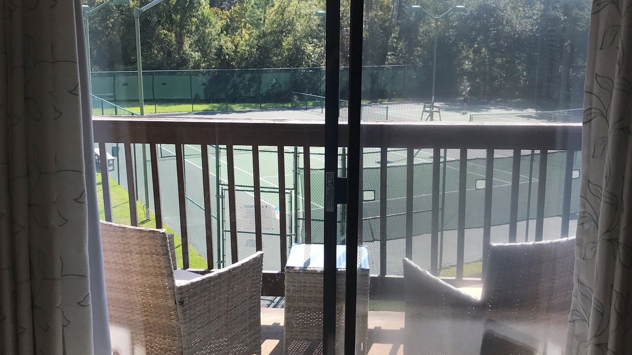 Photo of Patio Balcony in Folly Field