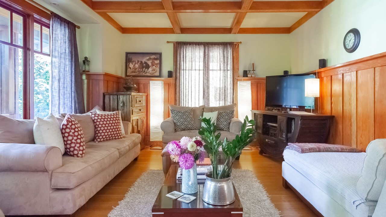 Photo of Livingroom in Kitsilano