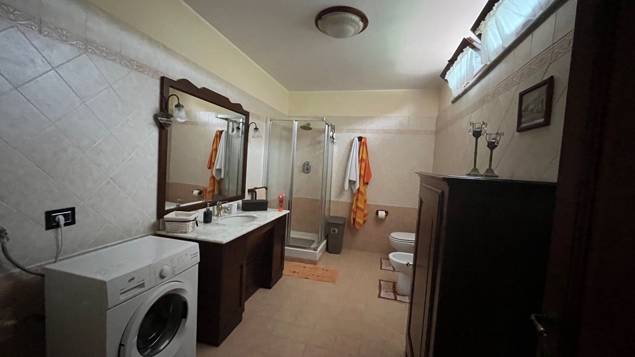Photo of Bathroom in Lake Bracciano