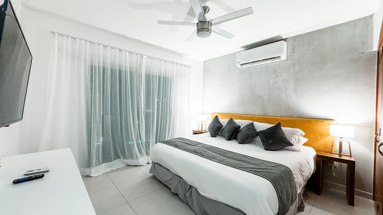 Photo of Bedroom in Downtown