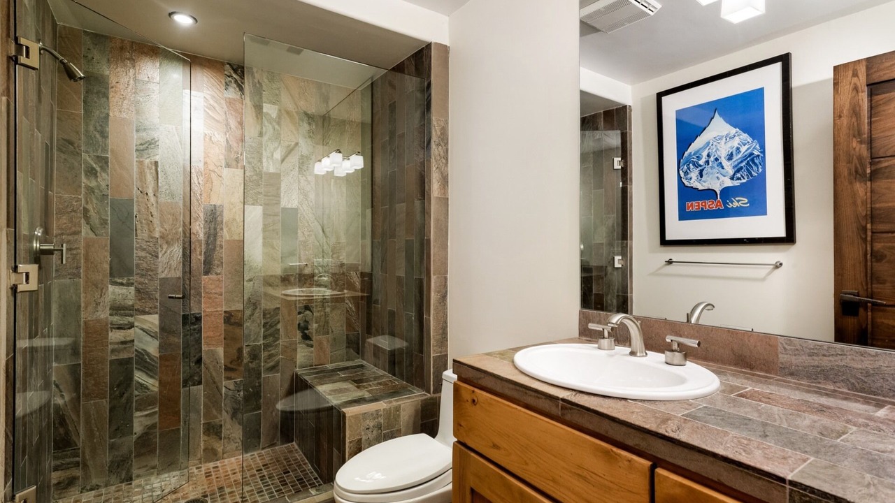 Photo of Bathroom in Aspen