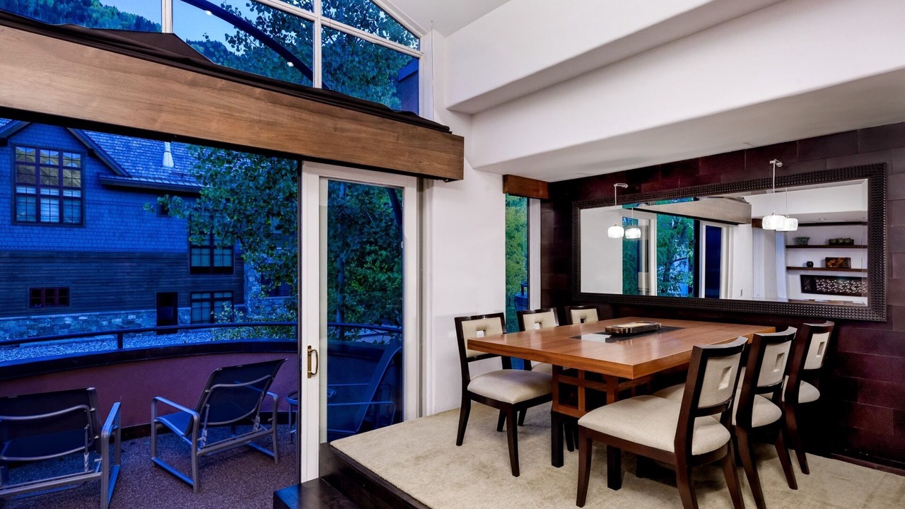 Photo of Livingroom in Aspen